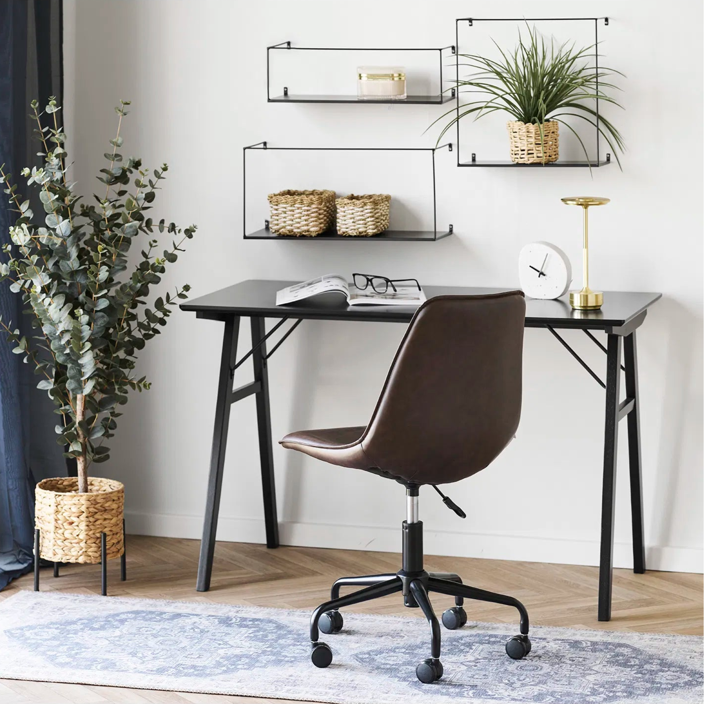 Ulmo wall shelves