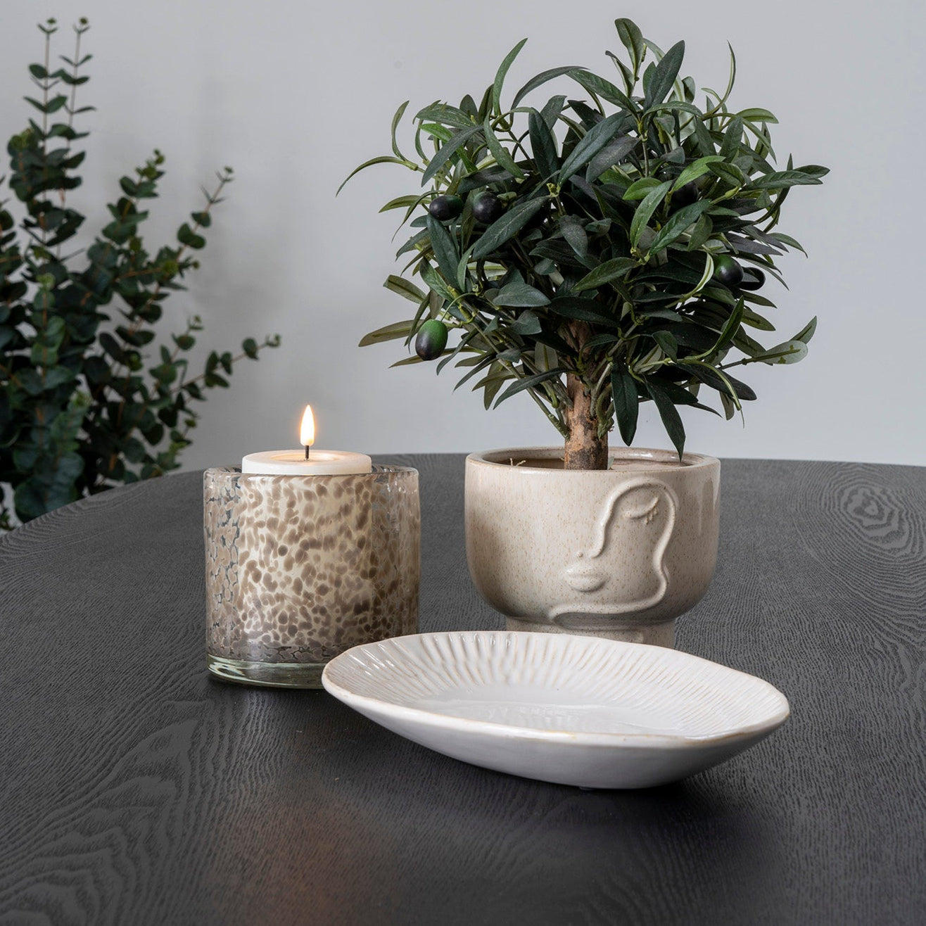 Plateau asymétrique en céramique blanche