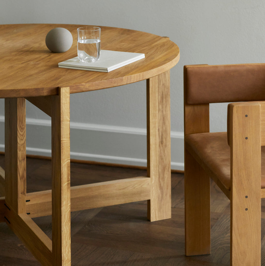 Chaise de salle à manger Collector en chêne et cuir cognac