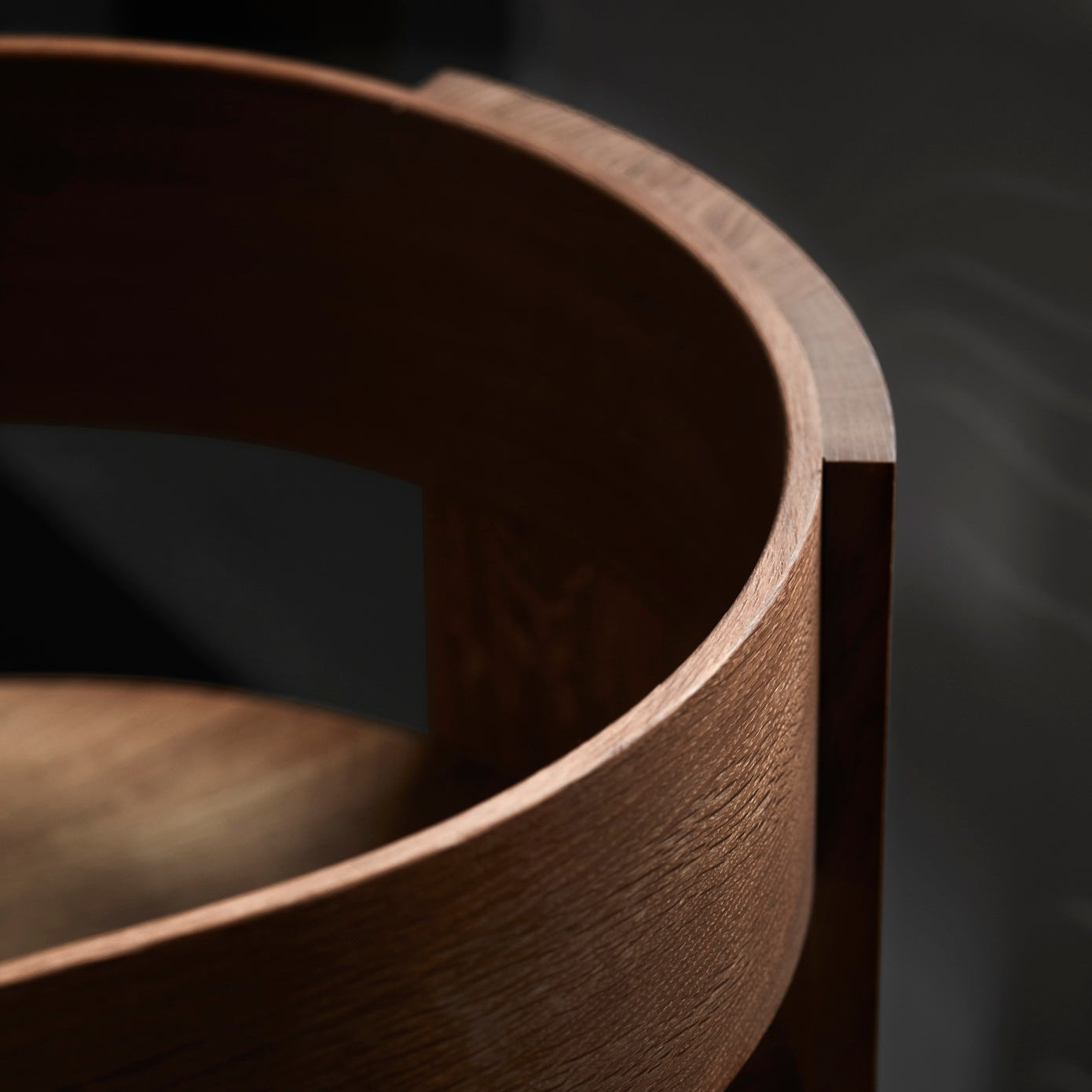 Chaise de salle à manger Collector en chêne et noyer