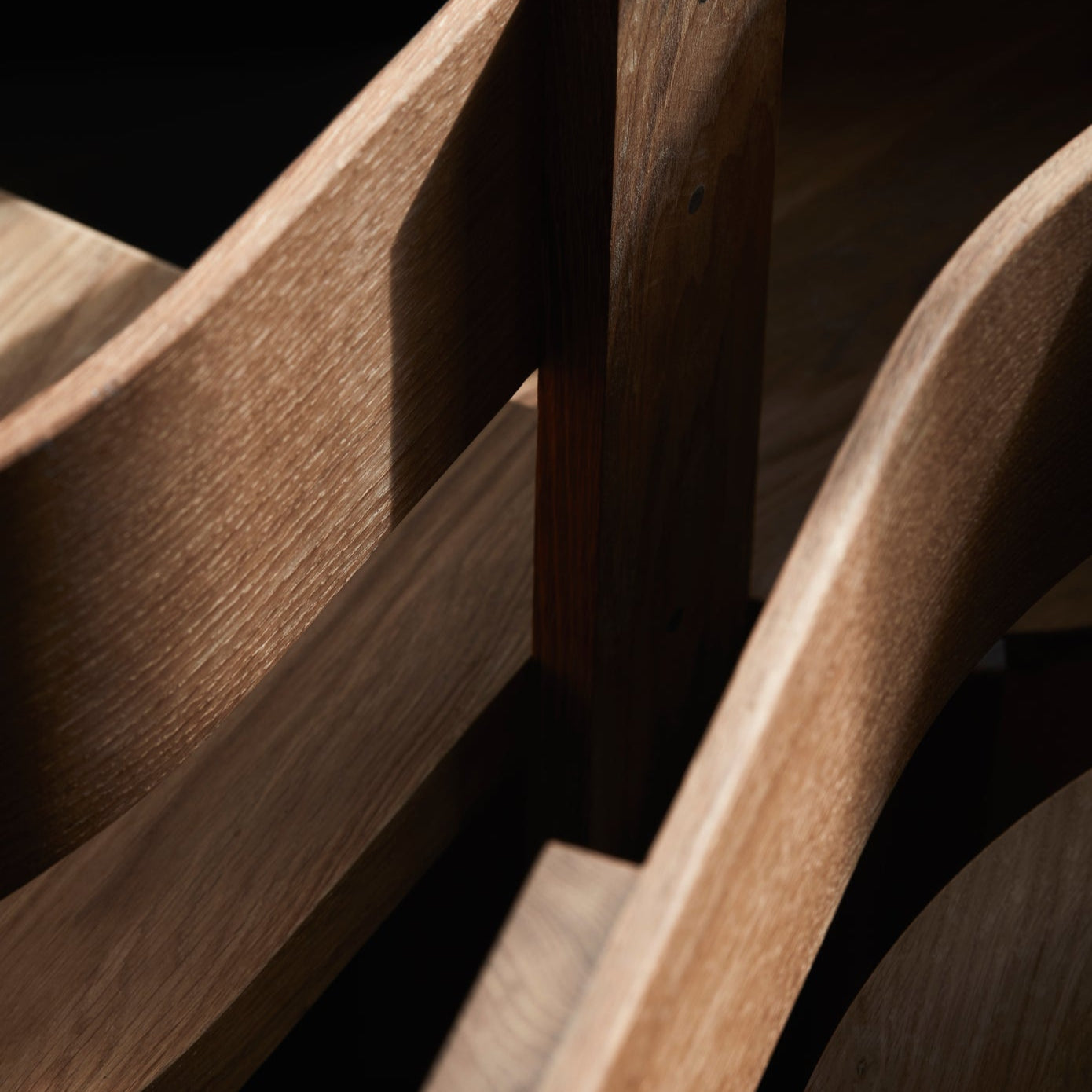 Chaise de salle à manger Collector en chêne et noyer