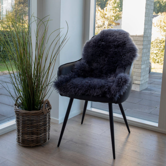 Tapis peau lainée gris