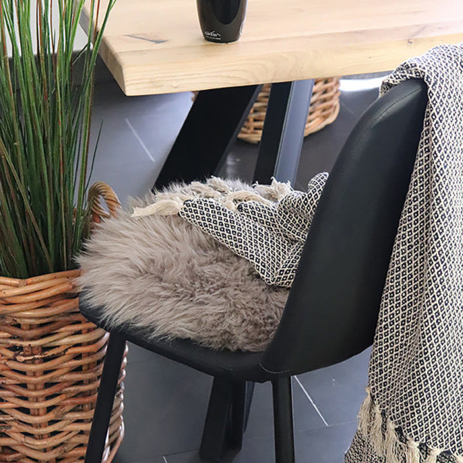 Coussin d’assise en peau lainée véritable brun clair rond
