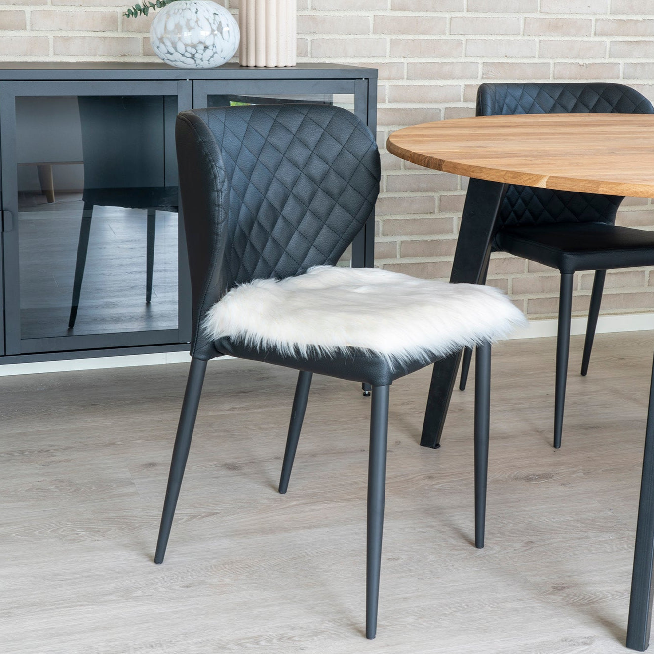 Assise effet peau lainée ivoire carrée