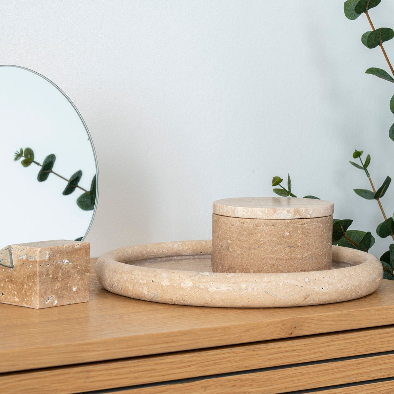 Plateau en travertin naturel rond