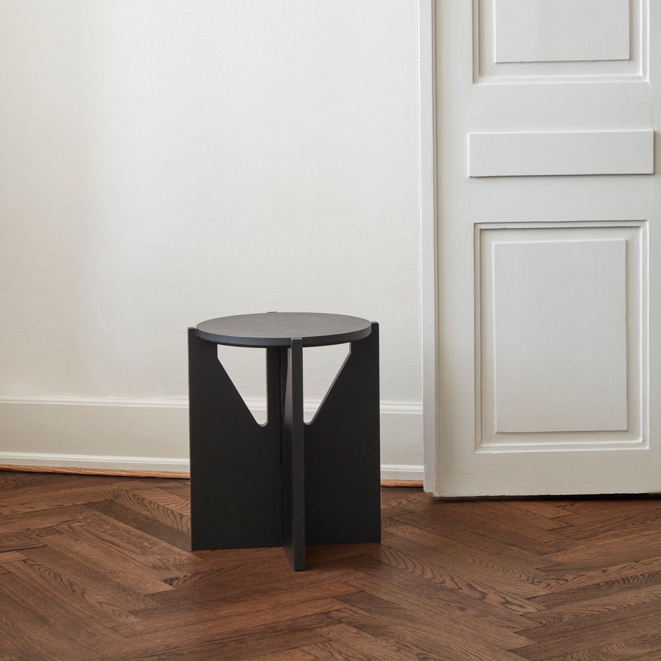 Tabouret Simple en chêne noir