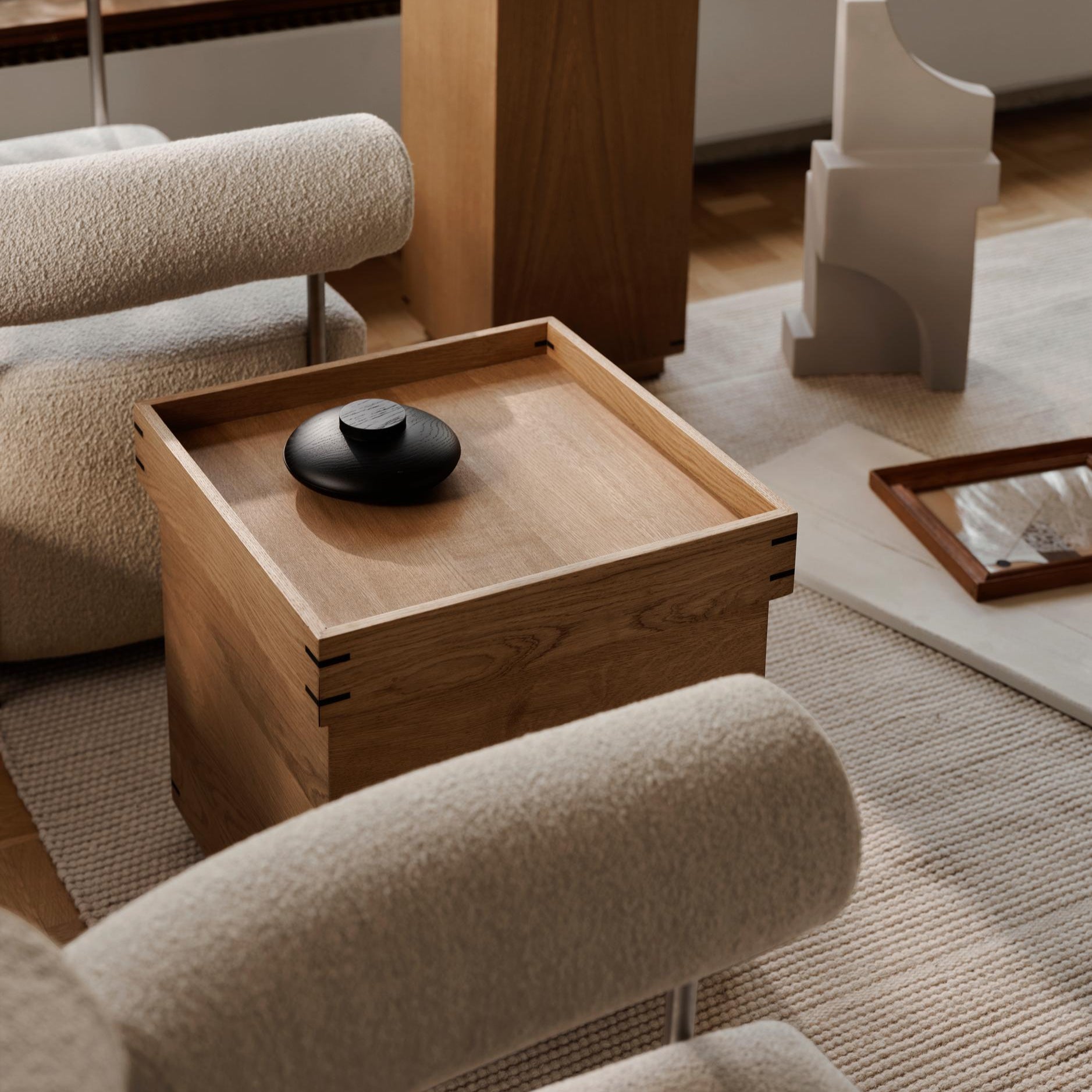 Table d’appoint Japanese Tray S en chêne huilé