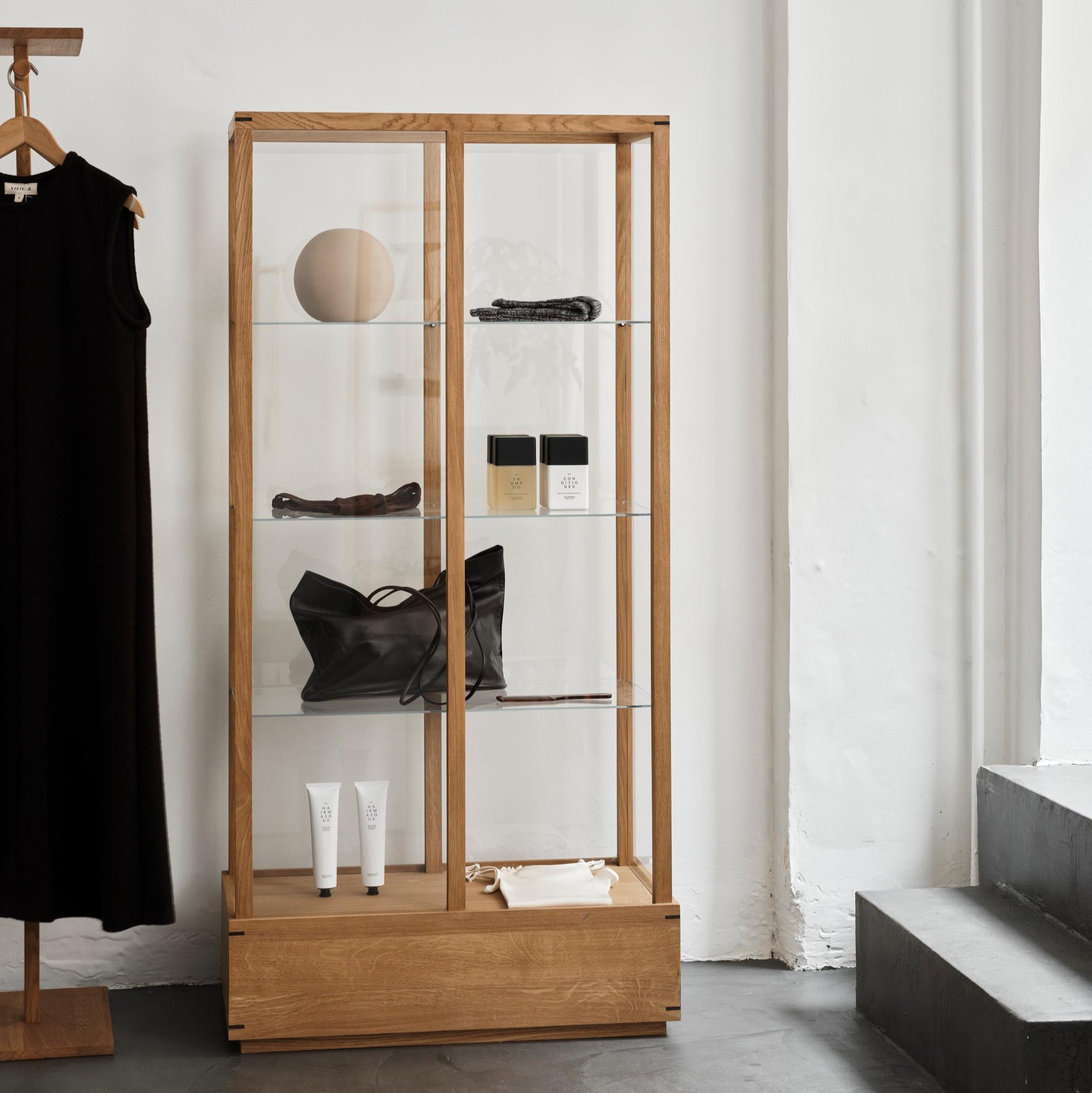 Cabinet japonais L en chêne huilé